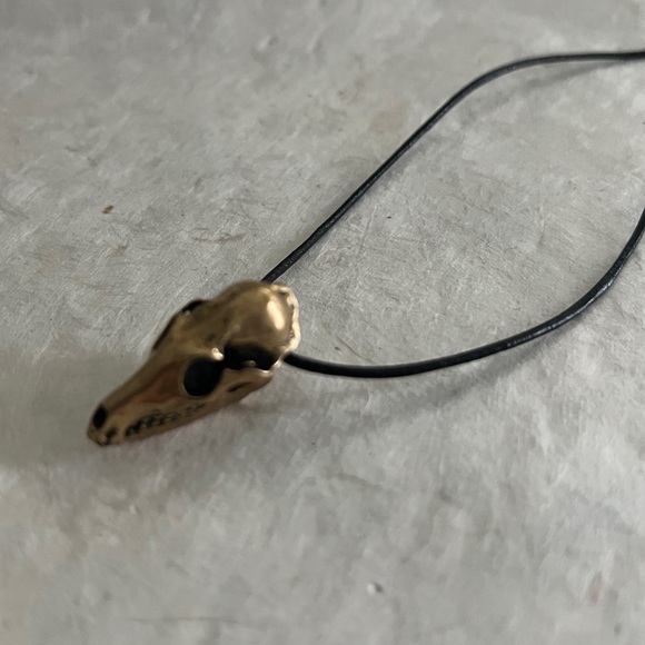 Bronze wolf skull pendant - Picture 5 of 6